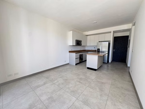 Apartment for Sale in Nucleo Sabana Condominium, Including Appliances