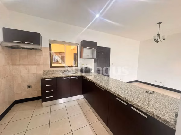 ID # 43173 Apartment rental in Torre