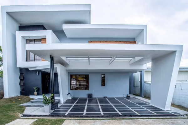 Casa Familiar en Venta en Sabanilla, Alajuela | Mountain View | Vista Panorámica al Valle Central