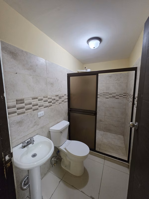 Apartamento en Alquiler – San Sebastián (López Mateos)