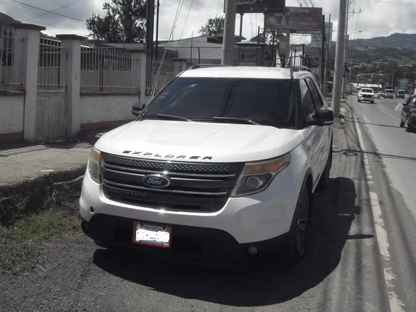 Ford Explorer 2011 XLT