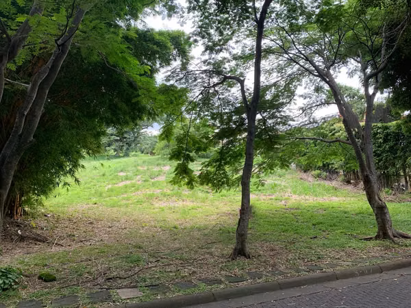 Venta de Exclusivo Lote plano en Eco Residencial Villa Real