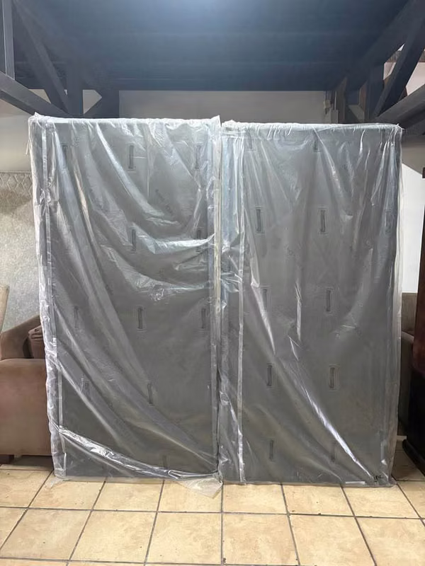 NEW Bases Platform for Bed KING SIMMONS Brand, TOTALLY NEW