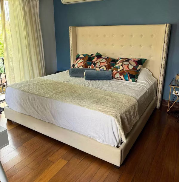 Wooden and Taped KING Size Bed. As New Impeccable (NOT INCLUDING COLCHON)