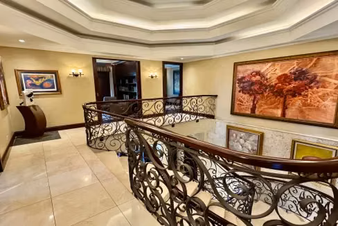 Casa tipo Colonial con Piscina en Condominio en Santo Domingo de Heredia