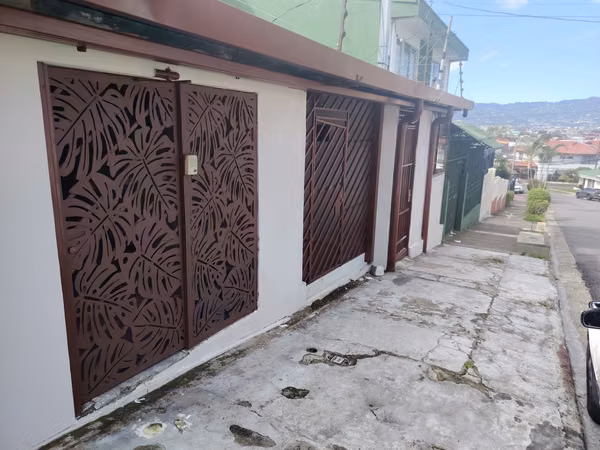 Habitaciones y apartamentos