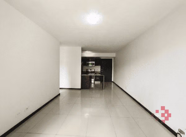 Apartamento con jardín en venta, Río Oro de Santa Ana.
