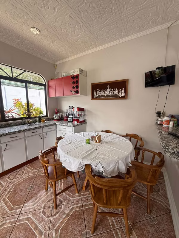 Se Vende Hermosa Casa en Palmares de Pérez Zeledon