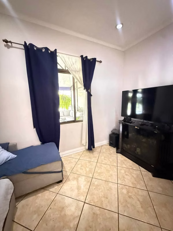 Se Vende Hermosa Casa en Palmares de Pérez Zeledon