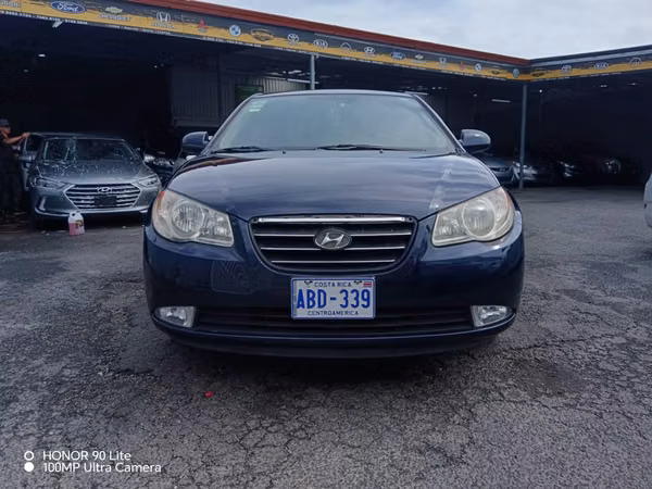 Hyundai elantra