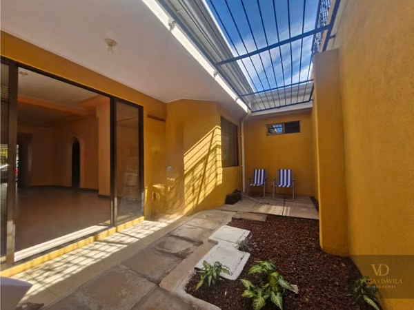 Casa en Venta en San Francisco de Heredia | 3 Habitaciones | 2 Parqueos | Excelente Ubicación