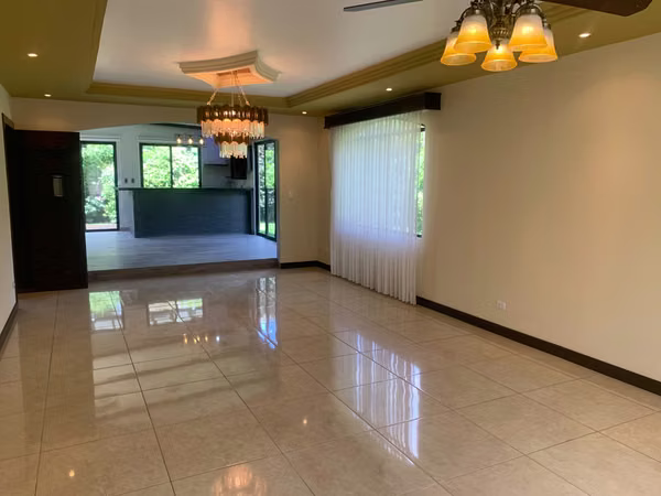 Residencia de Lujo en Condominio Albacete Exclusividad en Cartago 43147