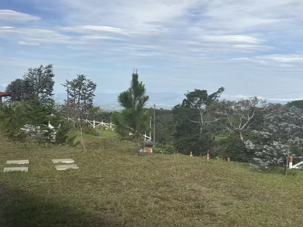 Residencia y Apartamento en venta Heredia