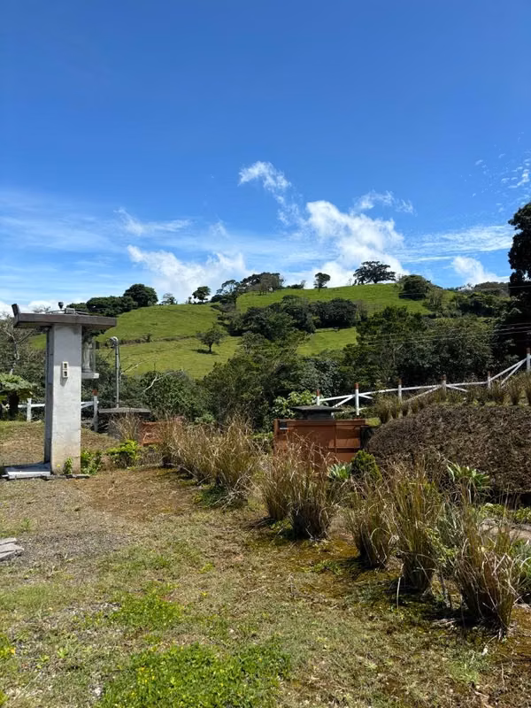 Residencia y Apartamento en venta Heredia