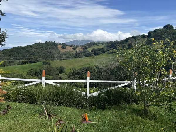 Residencia y Apartamento en venta Heredia