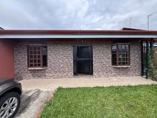 ALQUILER CASA EN COLIMA DE TIBAS CERCA DE TODO