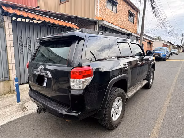 Toyota 4runner 2012