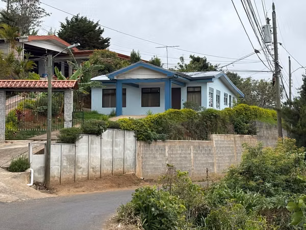Casa en venta de Casa en Corralillo de Cartago terreno amplio 793m2