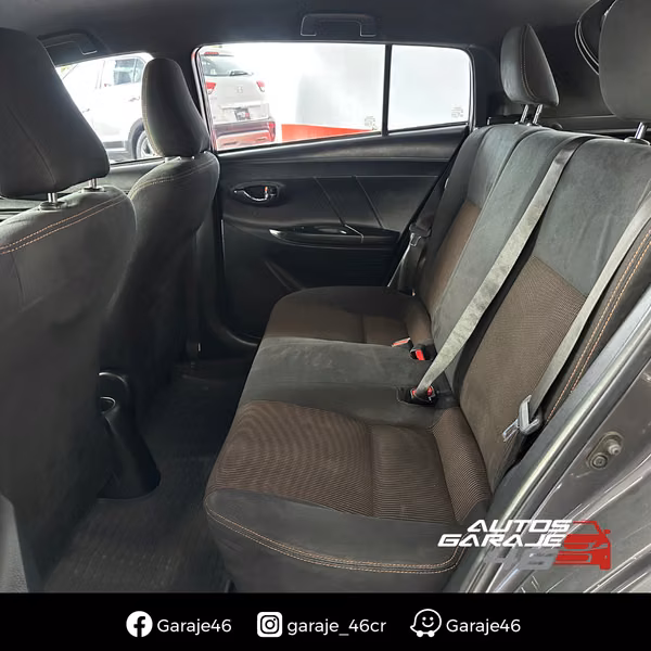 TOYOTA YARIS E 2017