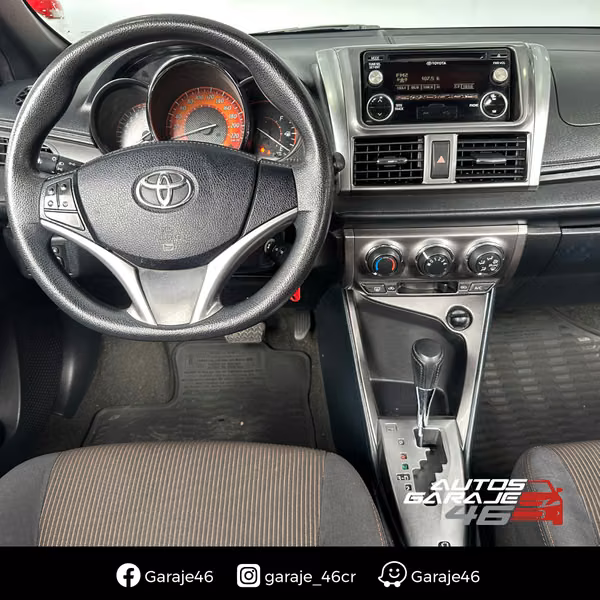 TOYOTA YARIS E 2017