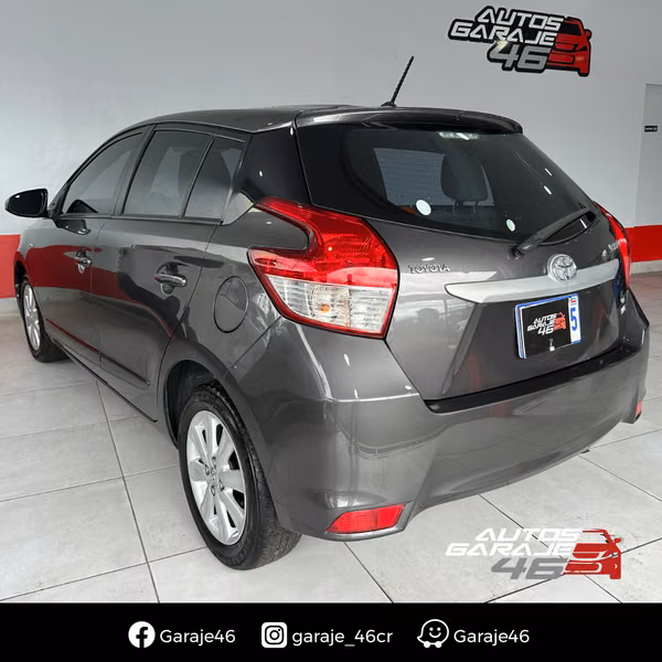 TOYOTA YARIS E 2017