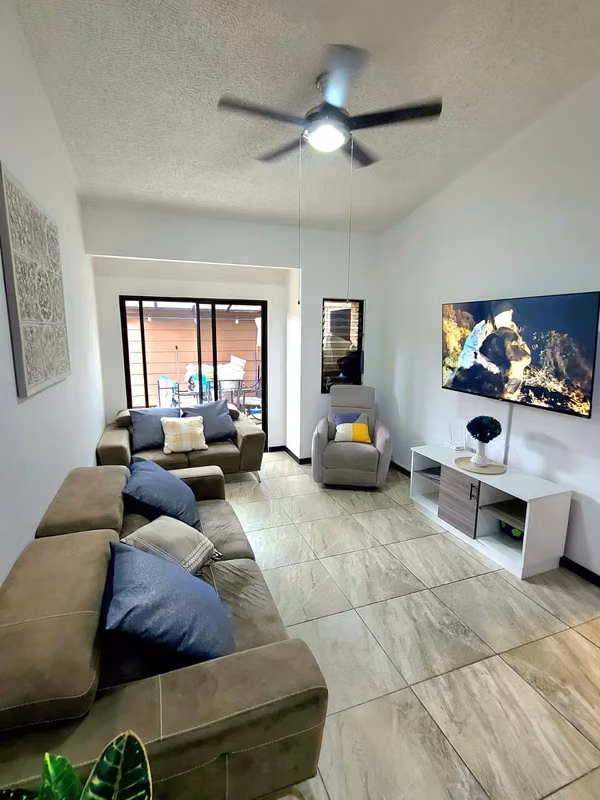 REMODELED HOUSE FOR SALE IN TERRAZAS DEL OESTE – CONCASA