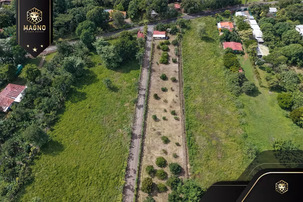Propiedad en venta San Rafael de Esparza.