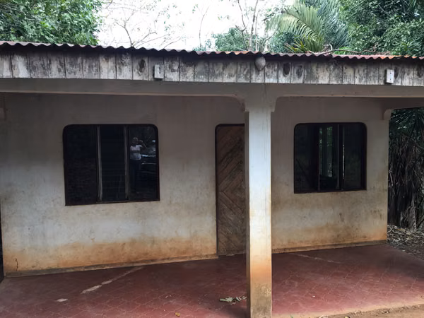 2.4ha con cascada y casita (3306)