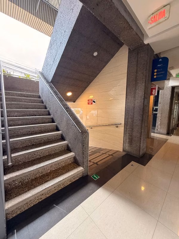 Se Alquila Local Comercial en Santa Ana Centro