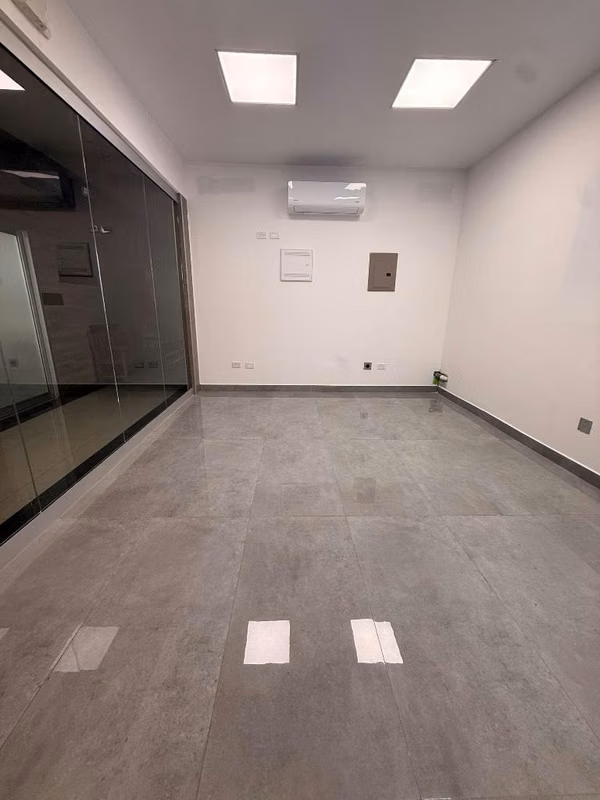 Se Alquila Local Comercial en Santa Ana Centro