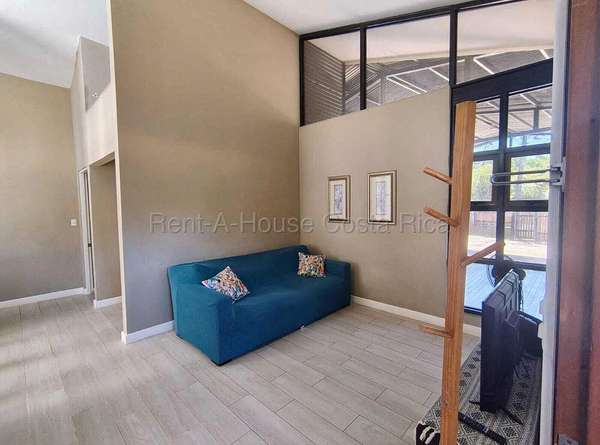 Beautiful Furnished House for Sale in San Mateo de Alajuela – Labrador. 