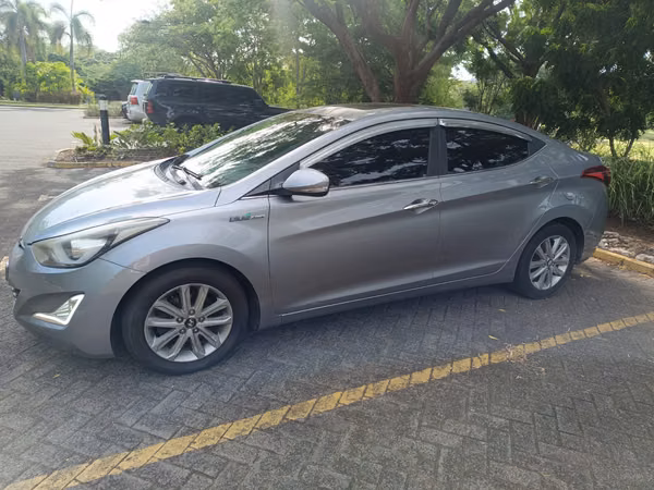 Hyundai Avante 2014 Full extras