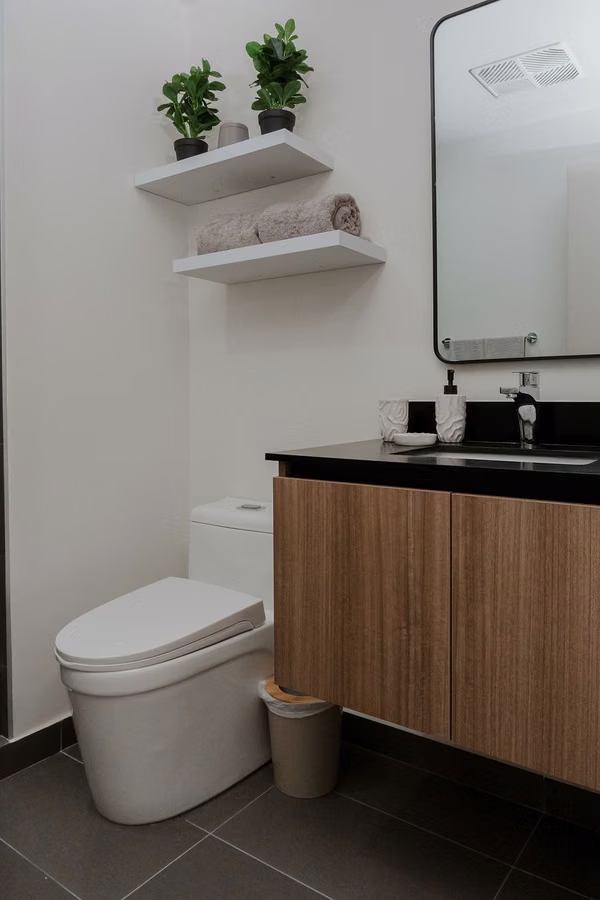 Se alquila apartamento amueblado en Torre Babylon