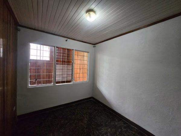VENTA DE PROPIEDAD RESIDENCIAL- COMERCIAL FRENTE A RUTA 3, SAN JOAQUÍN
