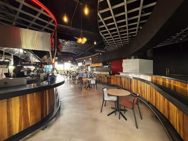 Locales comerciales mercado gastronómico Escazú 32m2