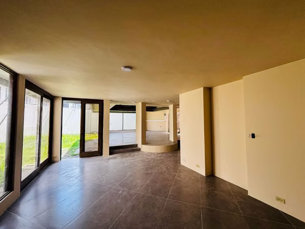 Local comercial 350m2 Nunciatura una planta