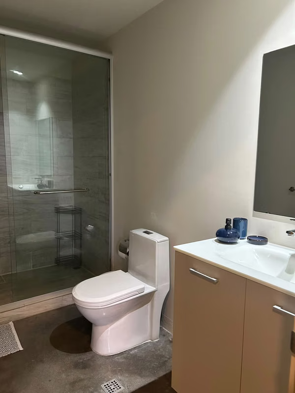 Alquiler de Apartamento Urbn Escalante piso 23.