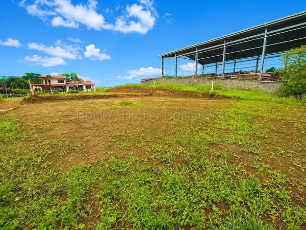 Venta de Lote en Guadalupe-Mata de Plátano. 27-247