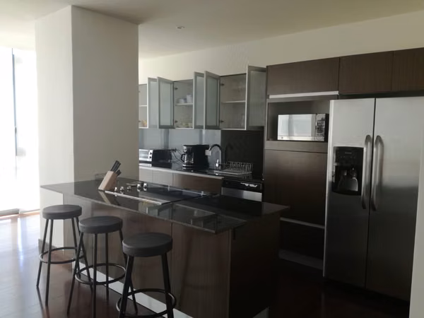 Apartamento amueblado en Metropolitan Tower en alquiler