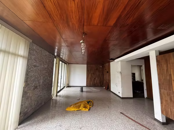 Casa independiente Nunciatura 400m2 para demolición ubicación premiun