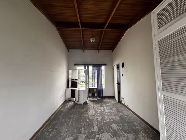 Casa independiente Nunciatura 400m2 para demolición ubicación premiun