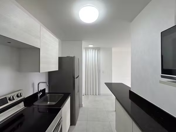 Piso 2| 3 Hab | Línea Blanca | Monte Alto Granadilla | 1 Parqueo