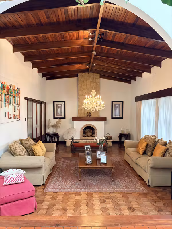 Casa en venta en La Uruca -Residencial Carvajal Castro