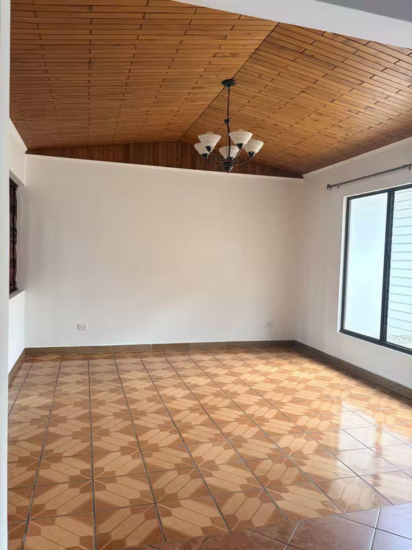 Casa en venta en Urbanización La Colina -Curridabat