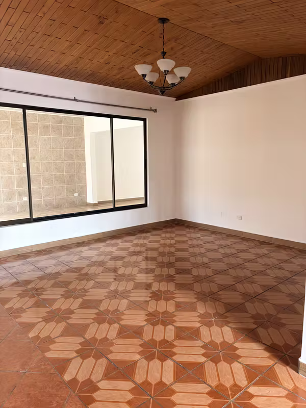 Casa en venta en Urbanización La Colina -Curridabat