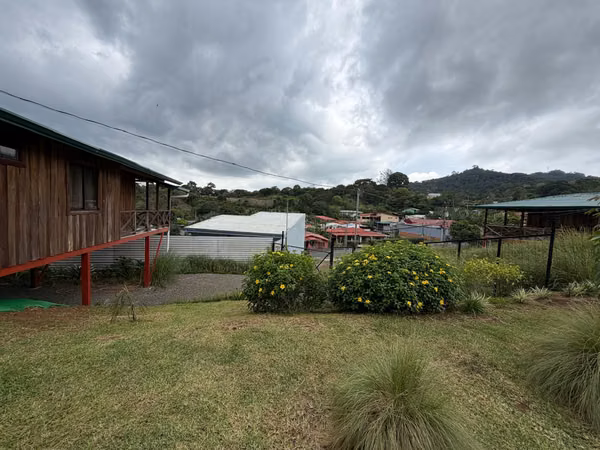 Alquiler de Casa amplia en Naranjo Alajuela