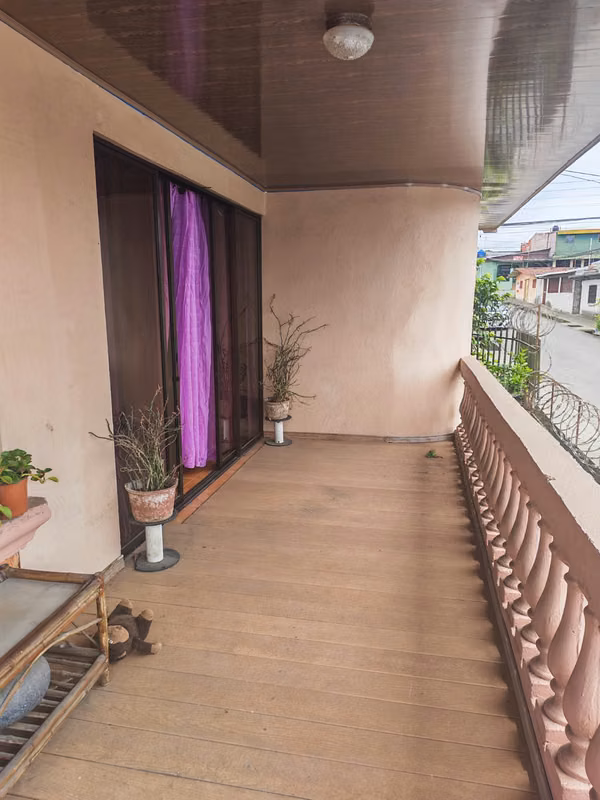 Venta de Casa en Llanos de Santa Lucía Paraíso