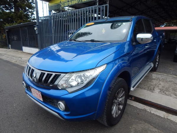 MITSUBISHI L200 SPORTERO DID 4X4 AUTOMATICO 2018