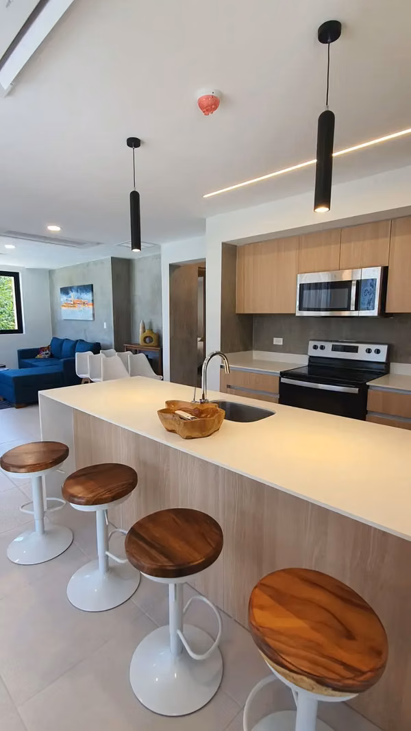 Condominio de lujo de 3 dormitorios en Torres del Mar de Jacó
