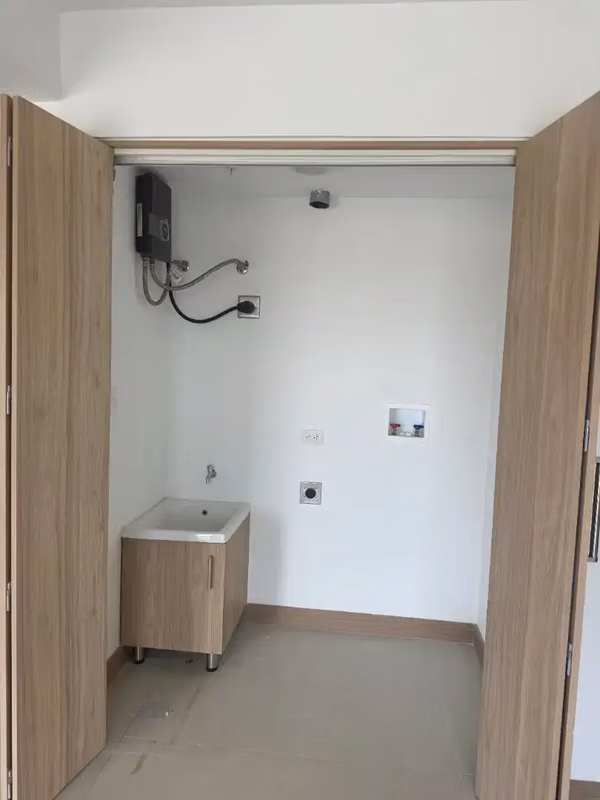 Vive en Jaco, un lujoso condominio con vista al mar y estilo de vida moderno con comodidades de resort.